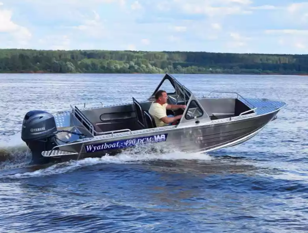 Алюминиевый катер Wyatboat-490 DCM Pro в Комсомольске-на-Амуре