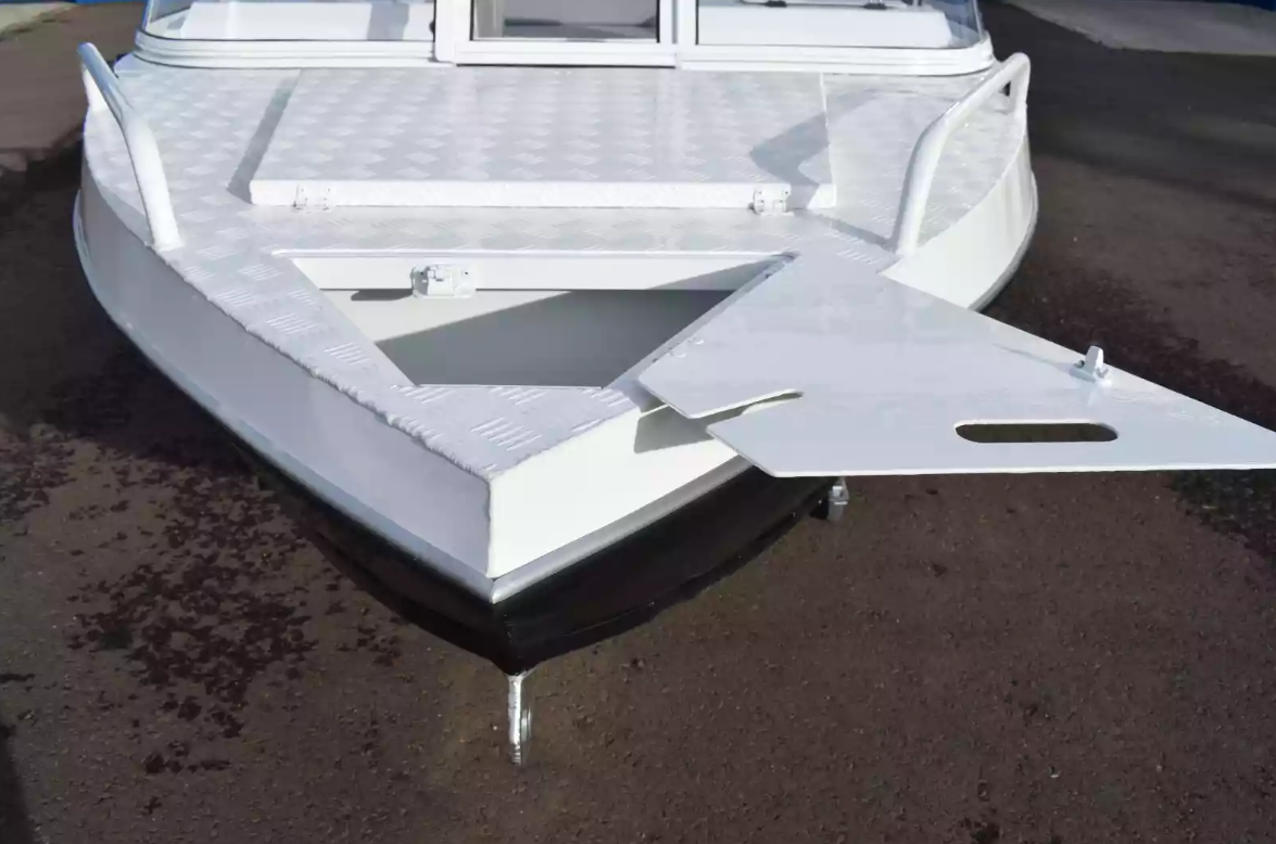 Алюминиевый катер Неман-450 в Комсомольске-на-Амуре