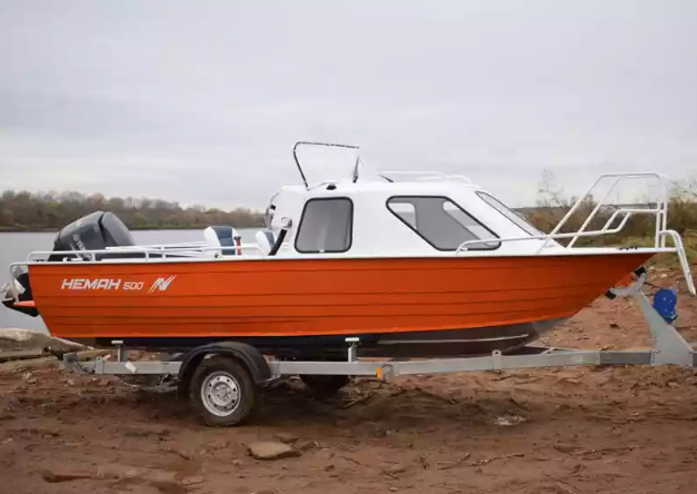 Алюминиевый катер Неман-500 (каютный) в Комсомольске-на-Амуре