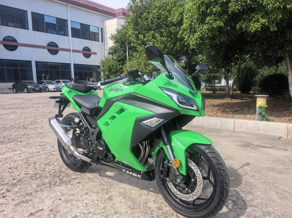 Мотоцикл TMBK Ninja 400cc в Комсомольске-на-Амуре