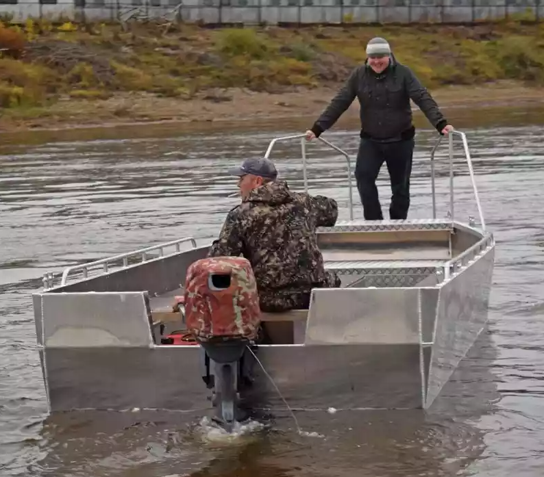 Алюминиевая лодка Wyatboat-600 в Комсомольске-на-Амуре