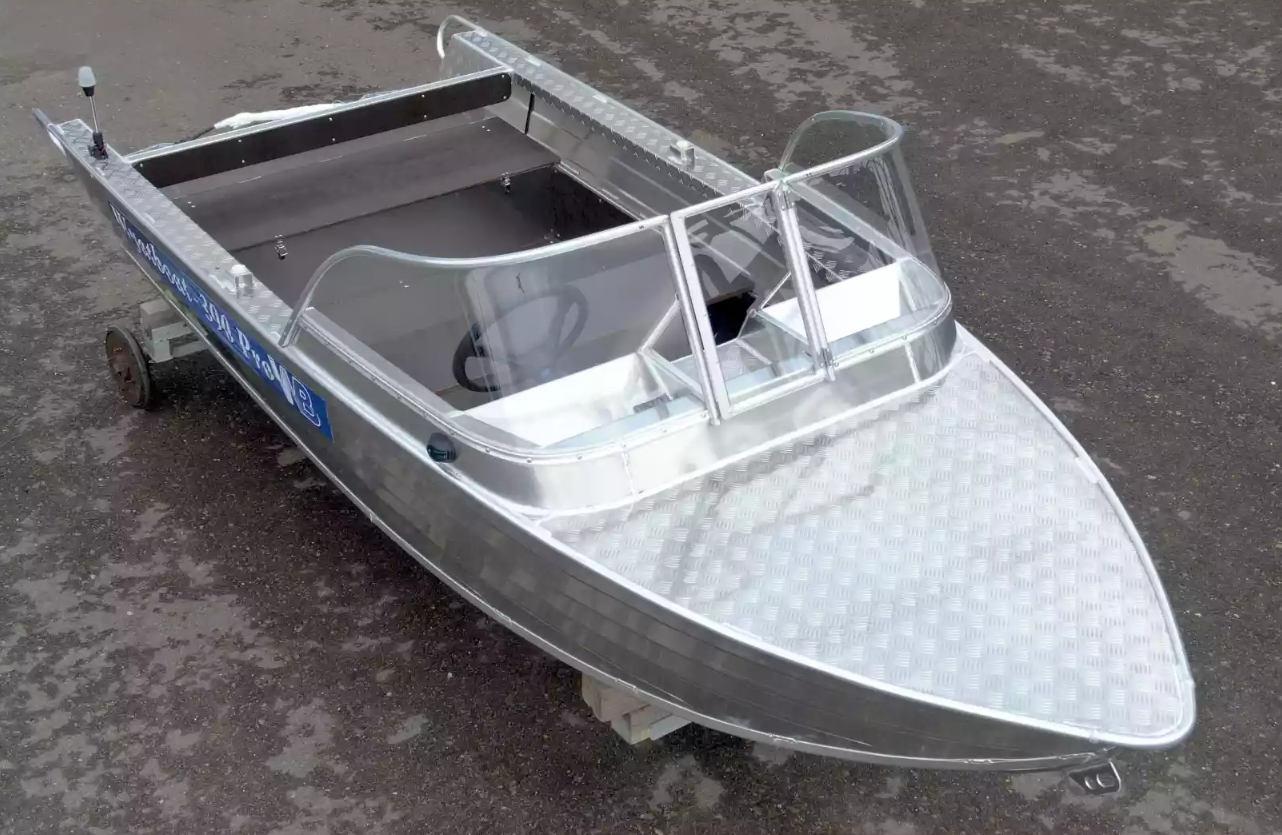 Алюминиевый катер Wyatboat-390 Pro в Комсомольске-на-Амуре