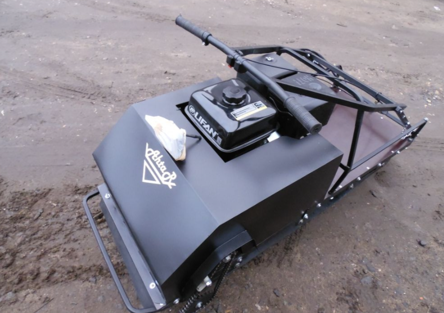 Мотобуксировщик AhtaR Зима 15 л/с с вариатором в Комсомольске-на-Амуре