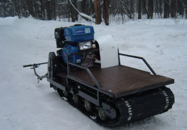 Мотобуксировщик FUNTEK (Фантек) с дизельным двигателем 6 л.с. 500 в Комсомольске-на-Амуре