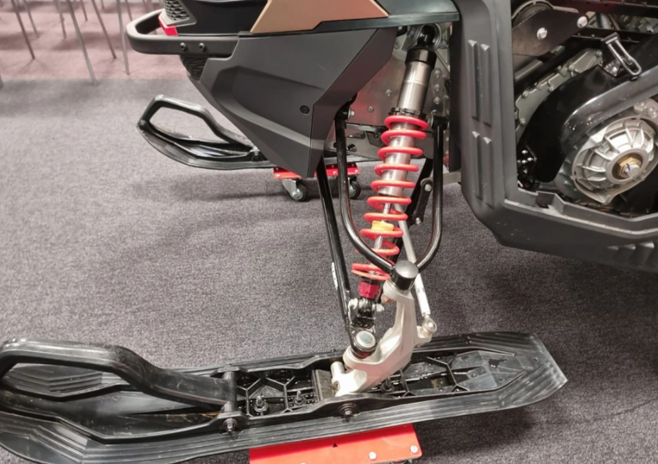 Снегоход AODES Siberiacross 1000 SWT 600mm LCD 6.8 в Комсомольске-на-Амуре