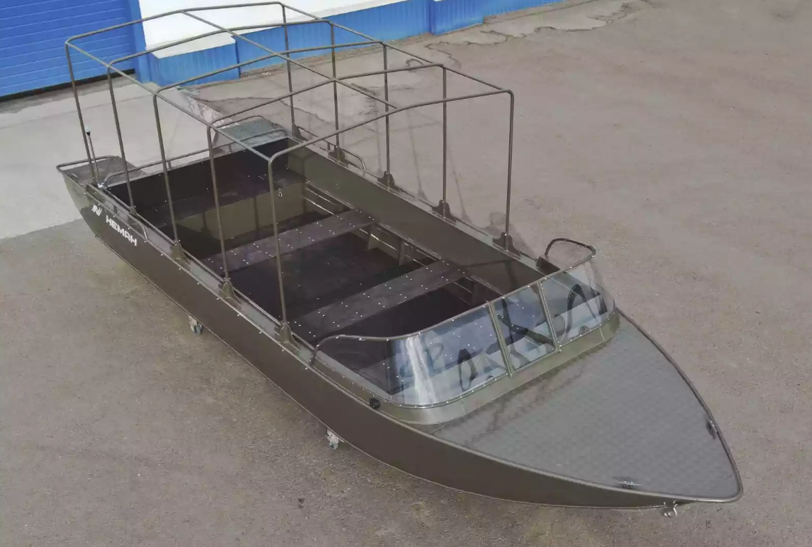 Алюминиевый катер Wyatboat-700 в Комсомольске-на-Амуре