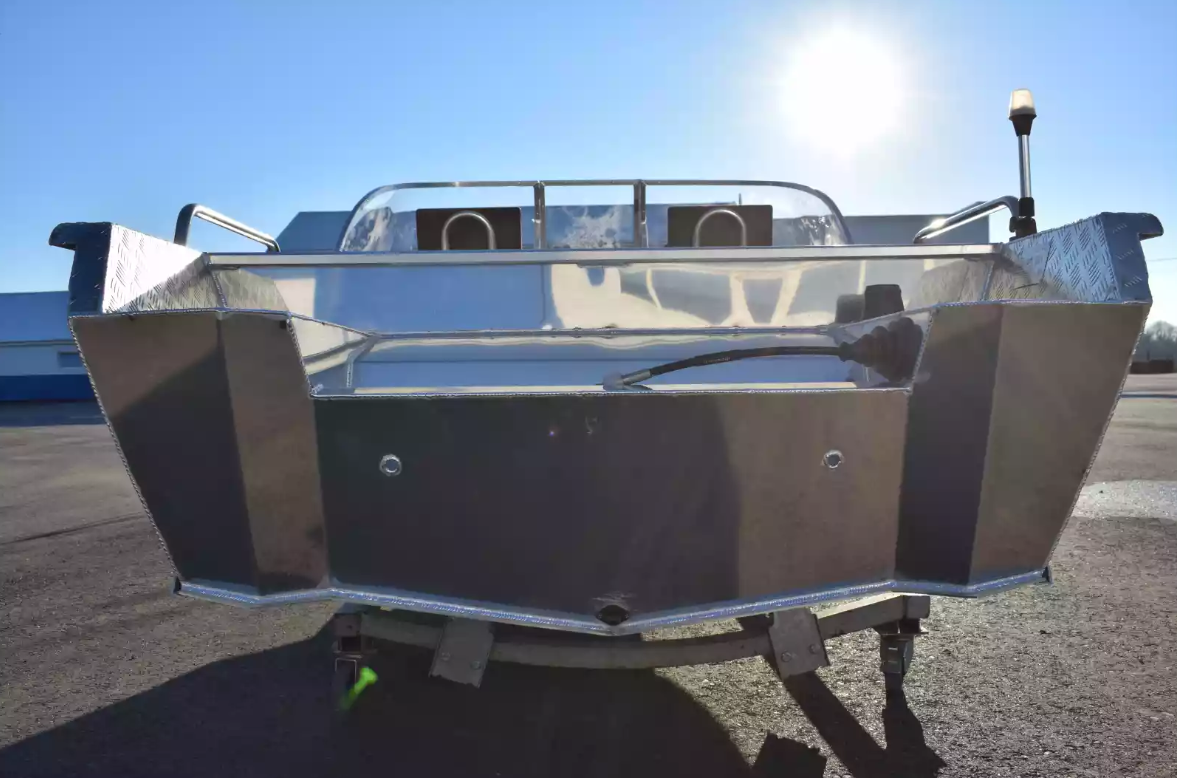 Алюминиевый катер Wyatboat-460 DCM NEW в Комсомольске-на-Амуре