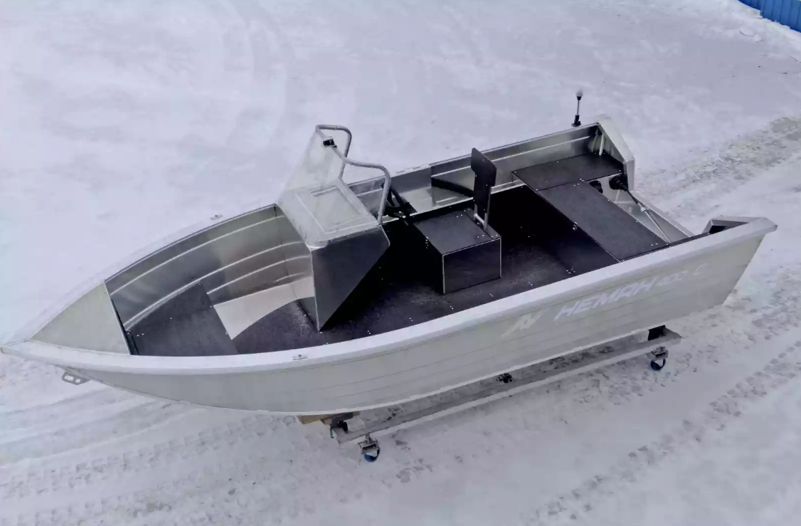 Алюминиевая лодка Неман-400 С в Комсомольске-на-Амуре