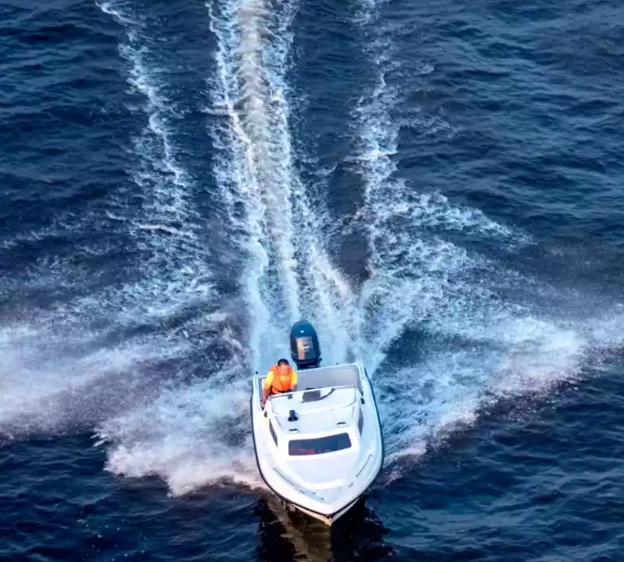 Стеклопластиковый катер Neman-500 в Комсомольске-на-Амуре