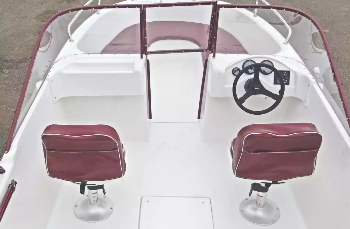 Комбинированный катер Neman-530 Open в Комсомольске-на-Амуре