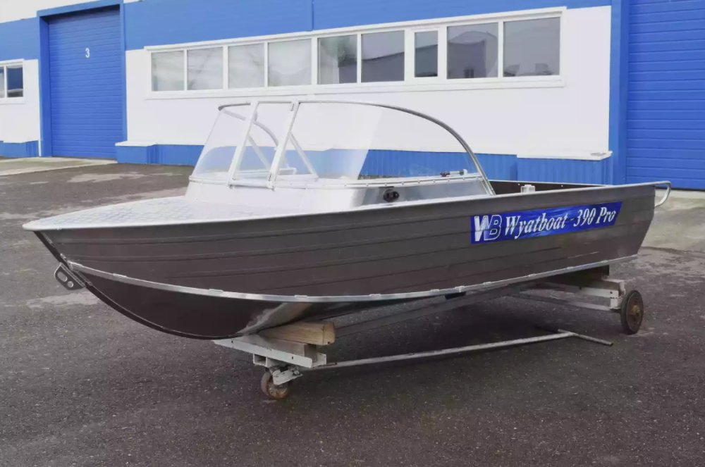 Алюминиевая лодка Wyatboat-390 Pro в Комсомольске-на-Амуре