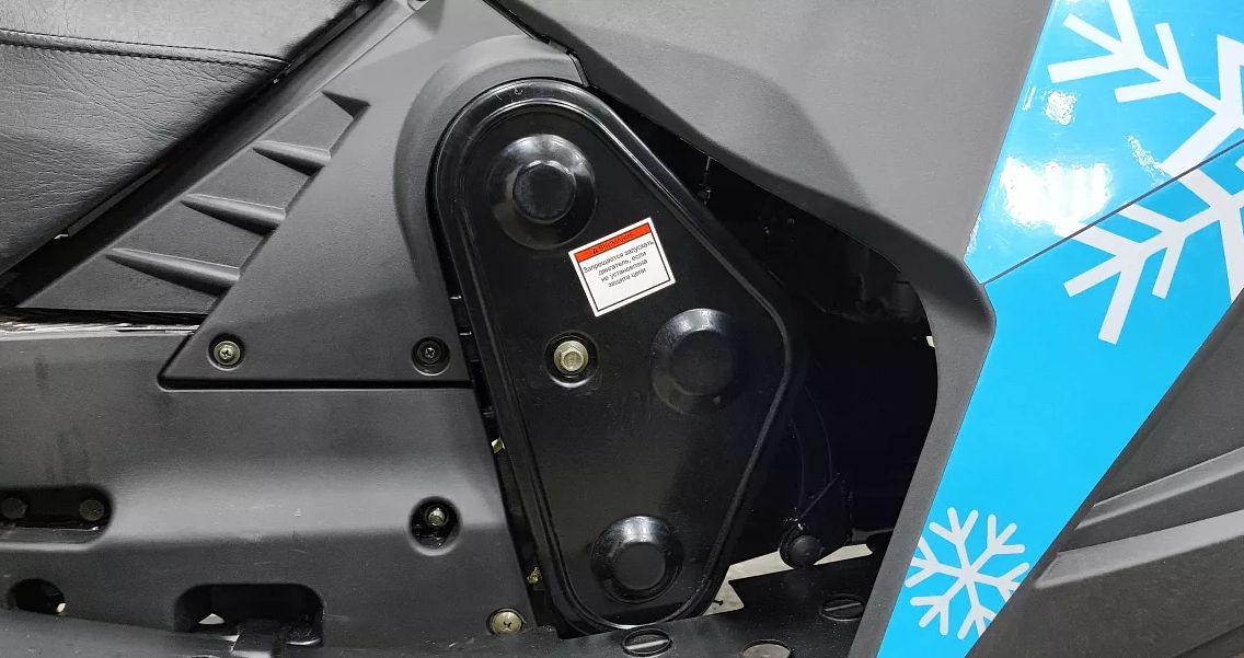 Снегоход Ataki WD150 Б/У в Комсомольске-на-Амуре Снегоход Ataki WD150 Б/У в Комсомольске-на-Амуре