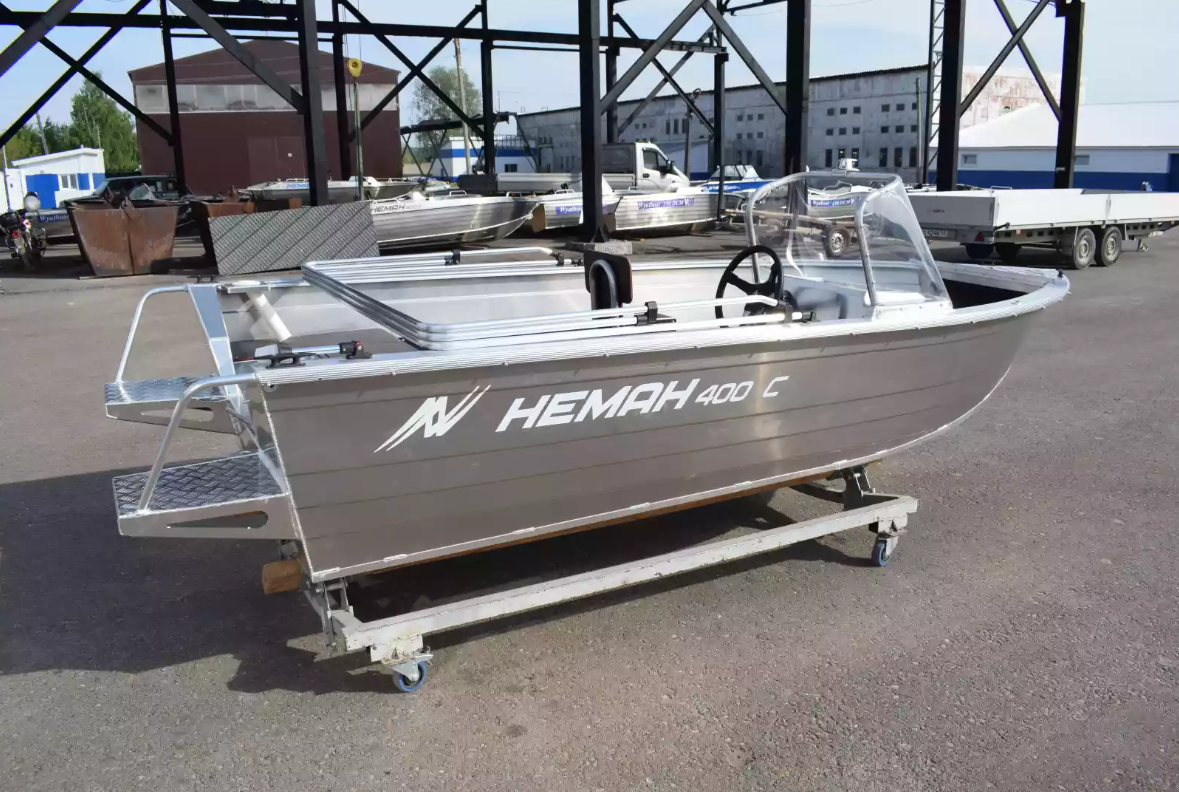 Алюминиевый катер Неман-400 С в Комсомольске-на-Амуре