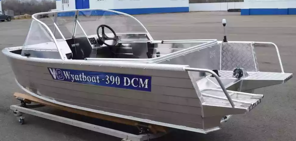 Алюминиевая лодка Wyatboat-390 DCM Увеличенный борт в Комсомольске-на-Амуре