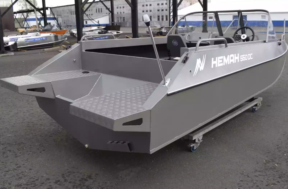 Алюминиевый катер Неман 550 DC в Комсомольске-на-Амуре