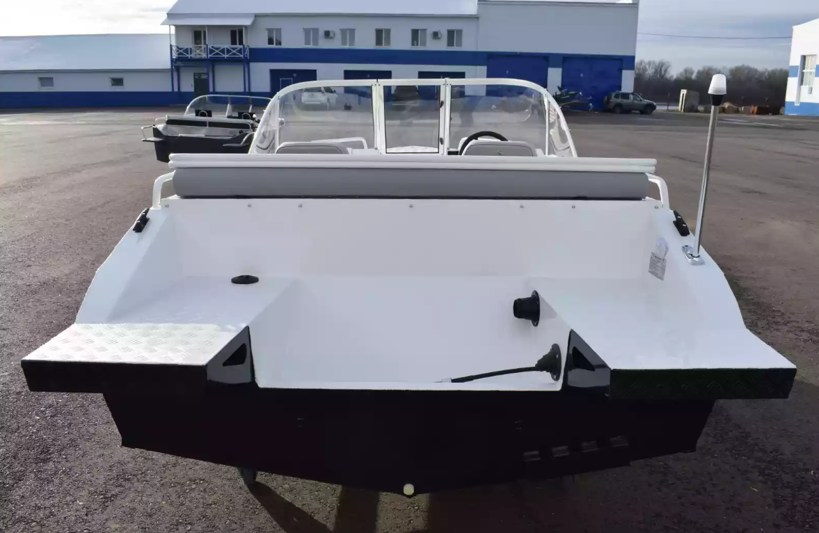 Алюминиевый катер Неман-450 в Комсомольске-на-Амуре