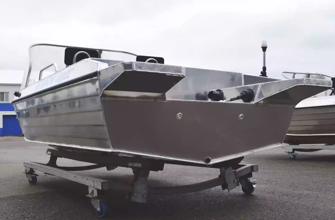Алюминиевая лодка  Neman-400 DC в Комсомольске-на-Амуре