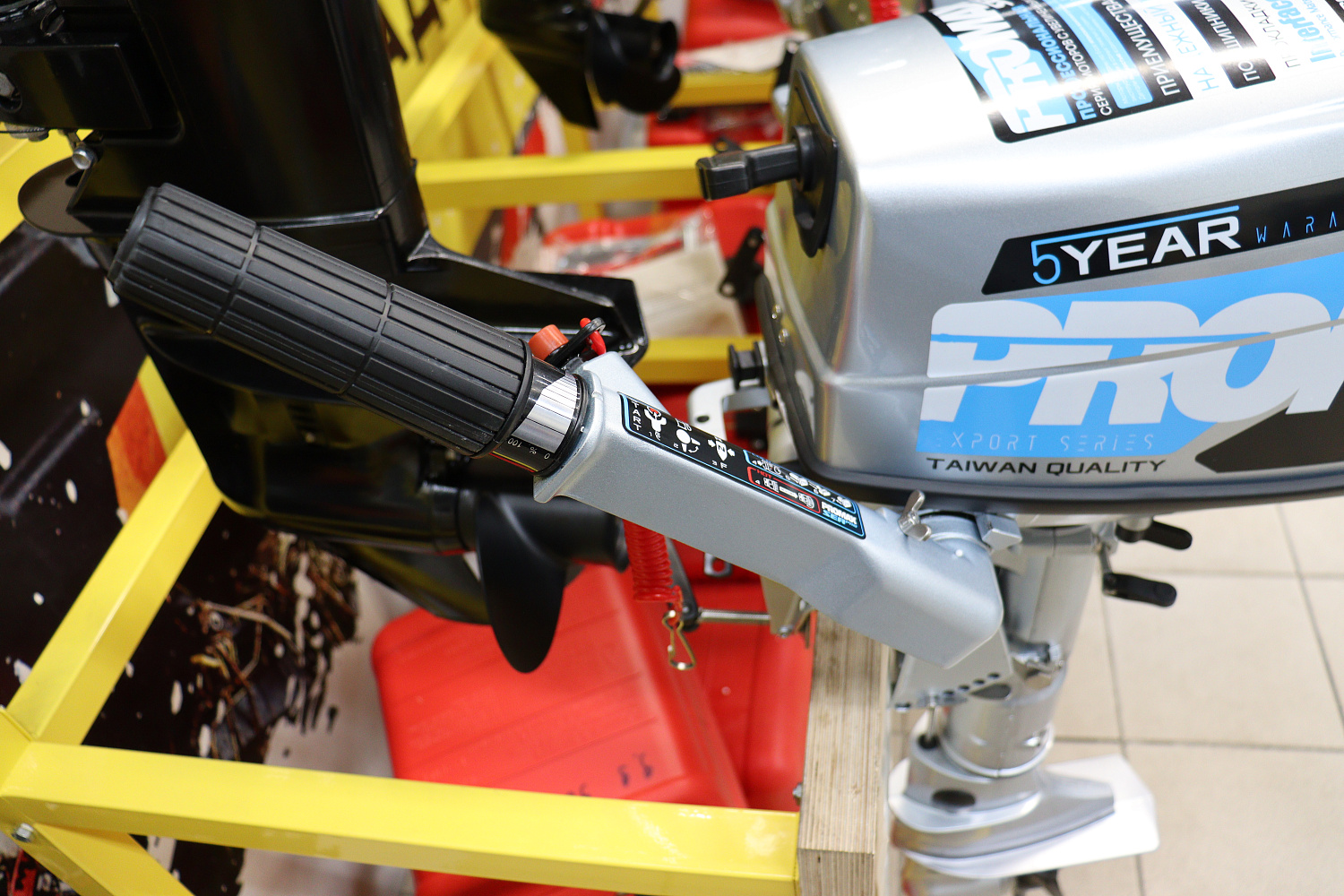 Лодочный мотор PROMAX SP5FHS (внешний бак 12 л) в Комсомольске-на-Амуре