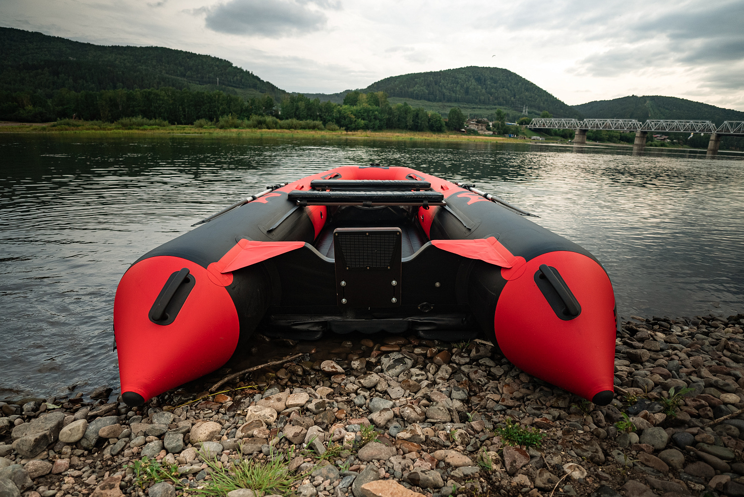 Лодка MISHIMO RIVER JET 400 под водомет в Комсомольске-на-Амуре