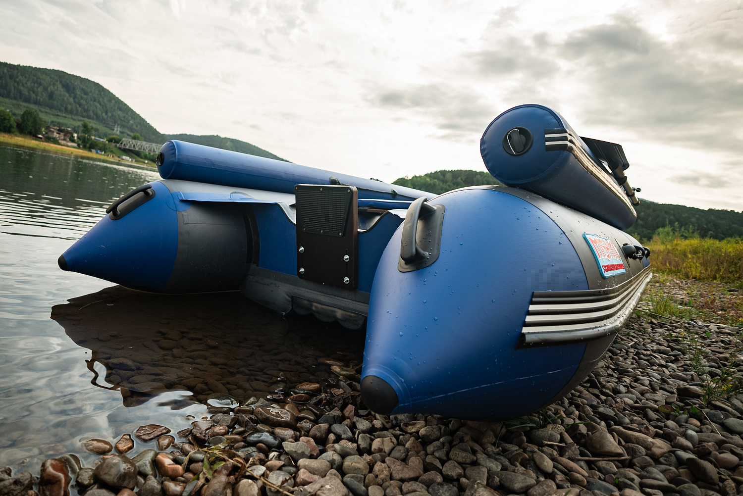 Лодка MISHIMO RIVER FJET PRO 470 под водомет в Комсомольске-на-Амуре