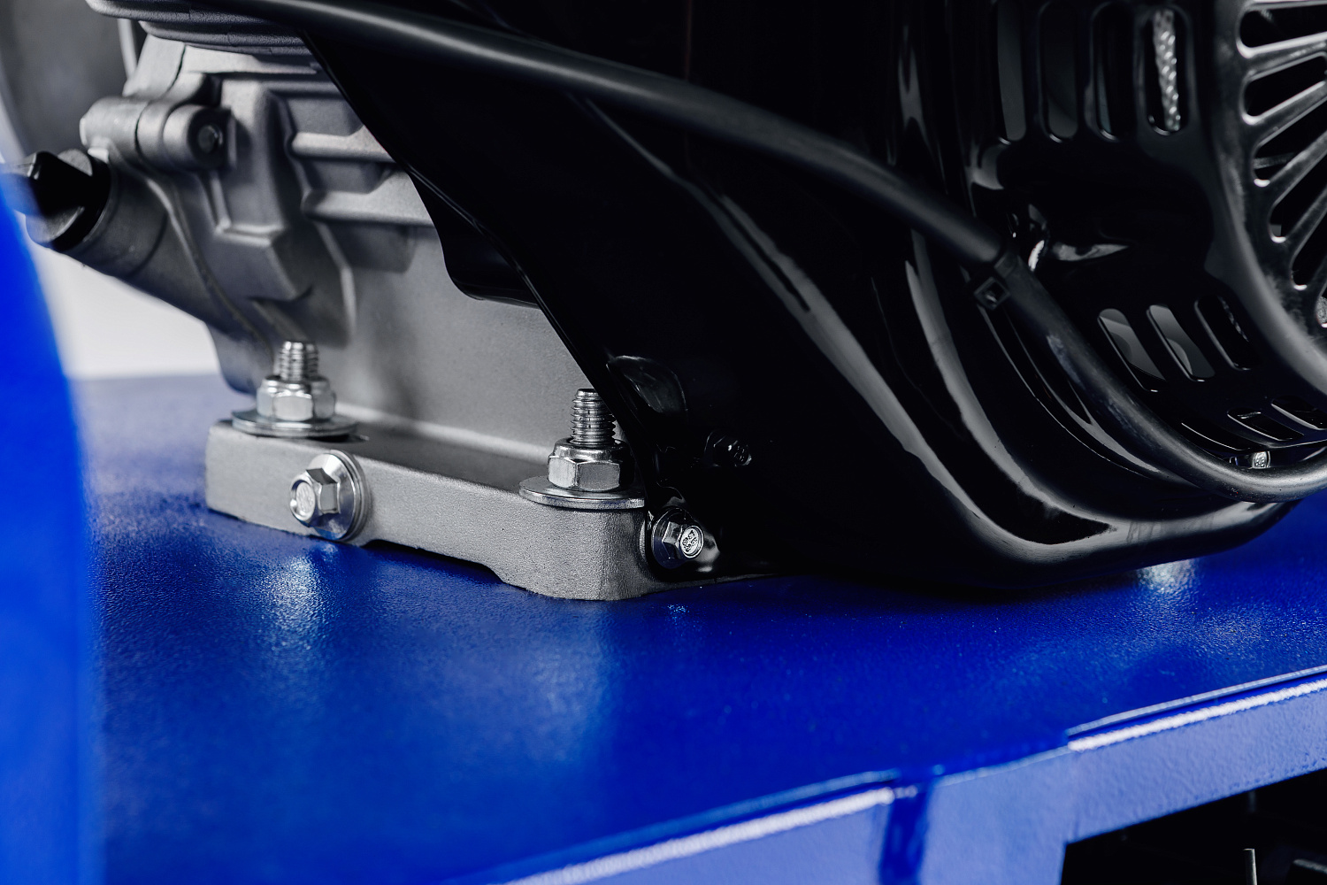 Мотобуксировщик SNOW DOG 17 с эл. запуском (DINKING) в Комсомольске-на-Амуре