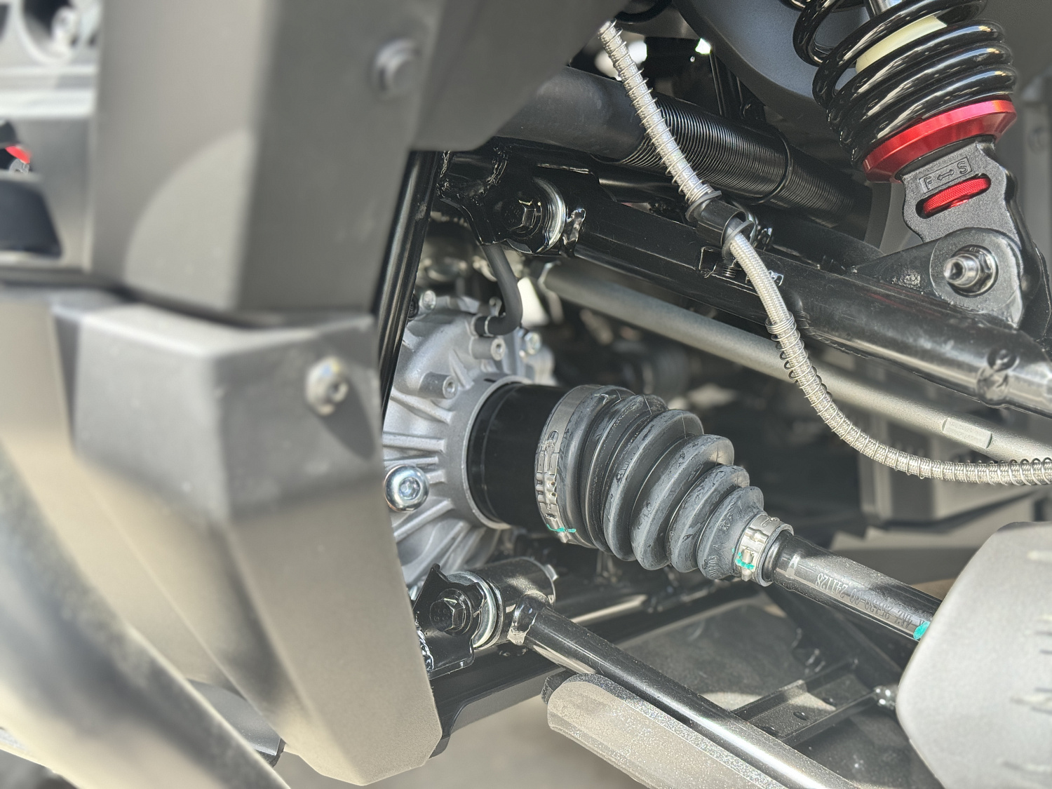 Квадроцикл HND QRX 650 PRO в Комсомольске-на-Амуре