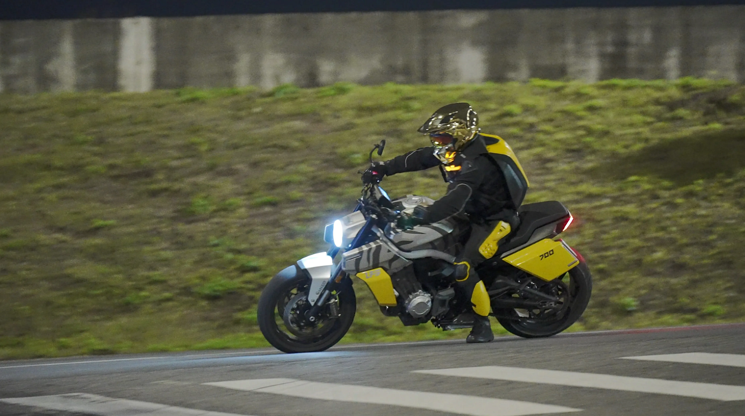 Мотоцикл Benda LFS 700 в Комсомольске-на-Амуре