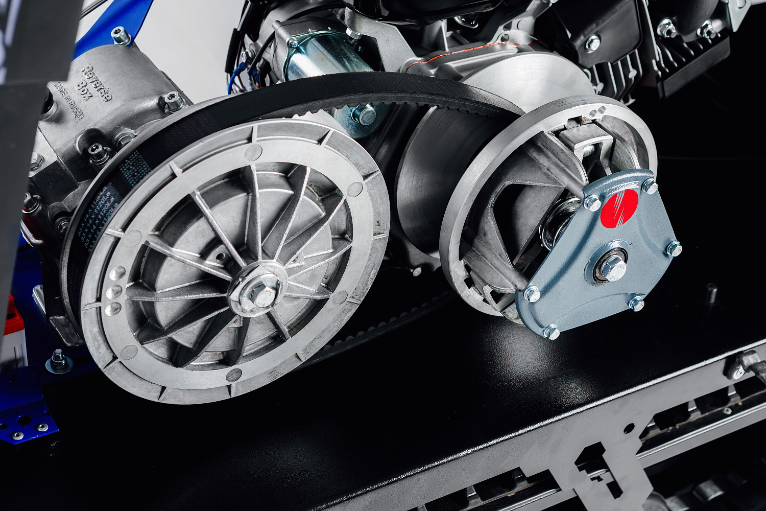 МОТОБУКСИРОВЩИК IKUDZO LONG 2.0 1700/500 EKR19 в Комсомольске-на-Амуре