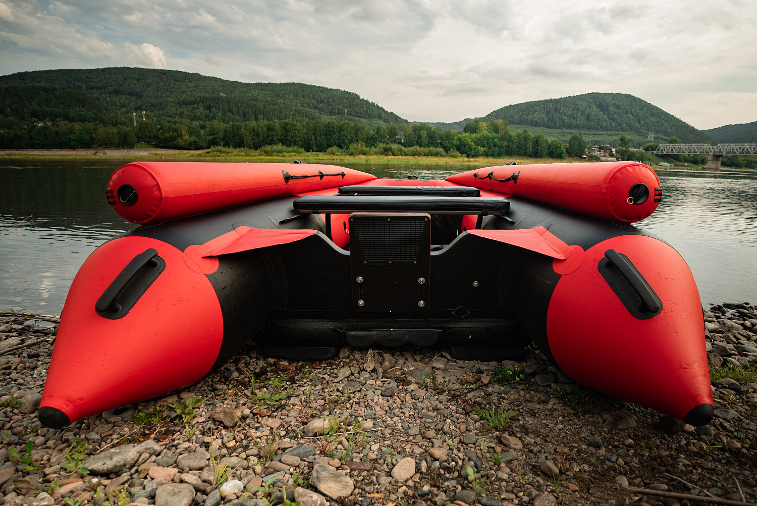 Лодка MISHIMO RIVER FJET PRO 470 под водомет в Комсомольске-на-Амуре
