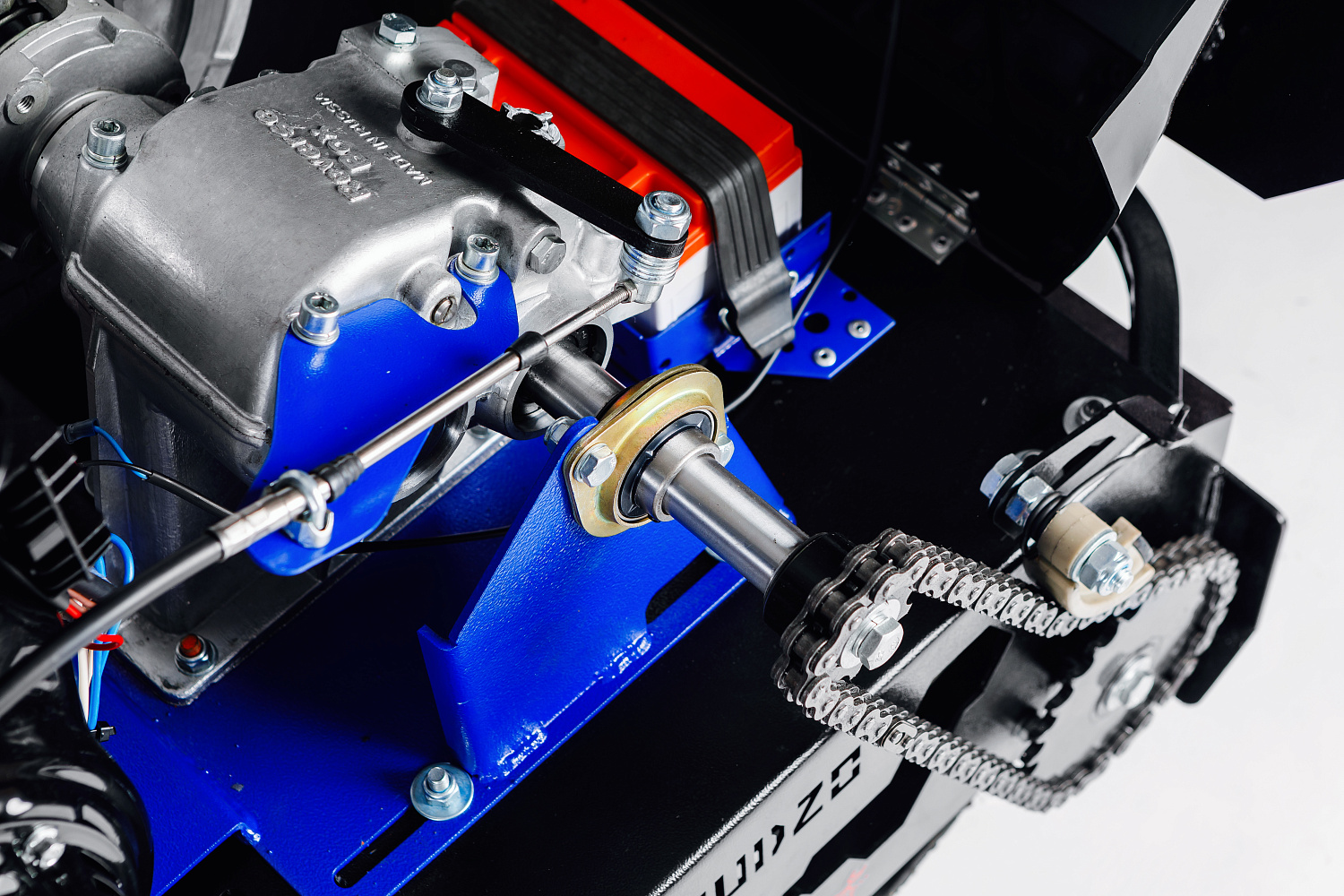 МОТОБУКСИРОВЩИК IKUDZO LONG 2.0 1700/500 EKR19 в Комсомольске-на-Амуре