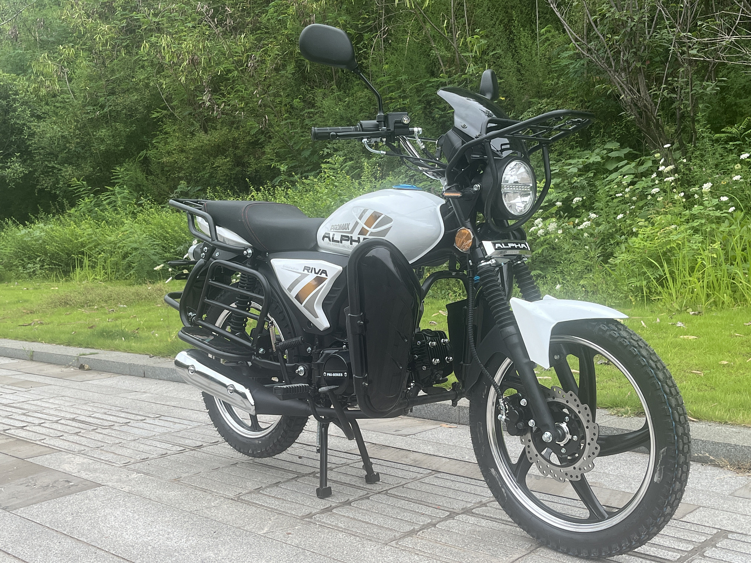 Мопед PROMAX ALPHA RIVA OFF-ROAD 130(49) в Комсомольске-на-Амуре Мопед PROMAX ALPHA RIVA OFF-ROAD 130(49) в Комсомольске-на-Амуре